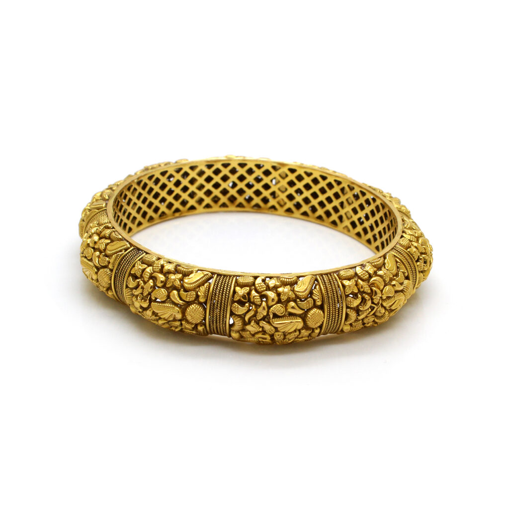 22k Gold Antique Bangle