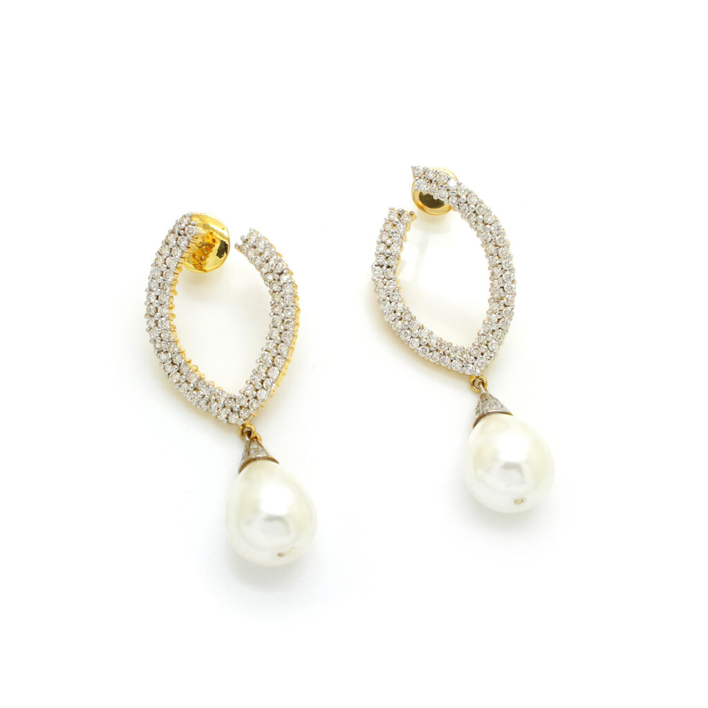 Diamond Pearl Earring