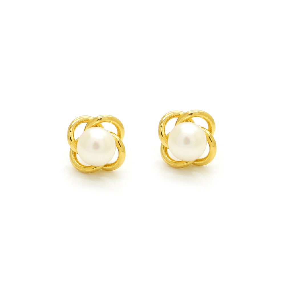 22k Gold Pearl Top