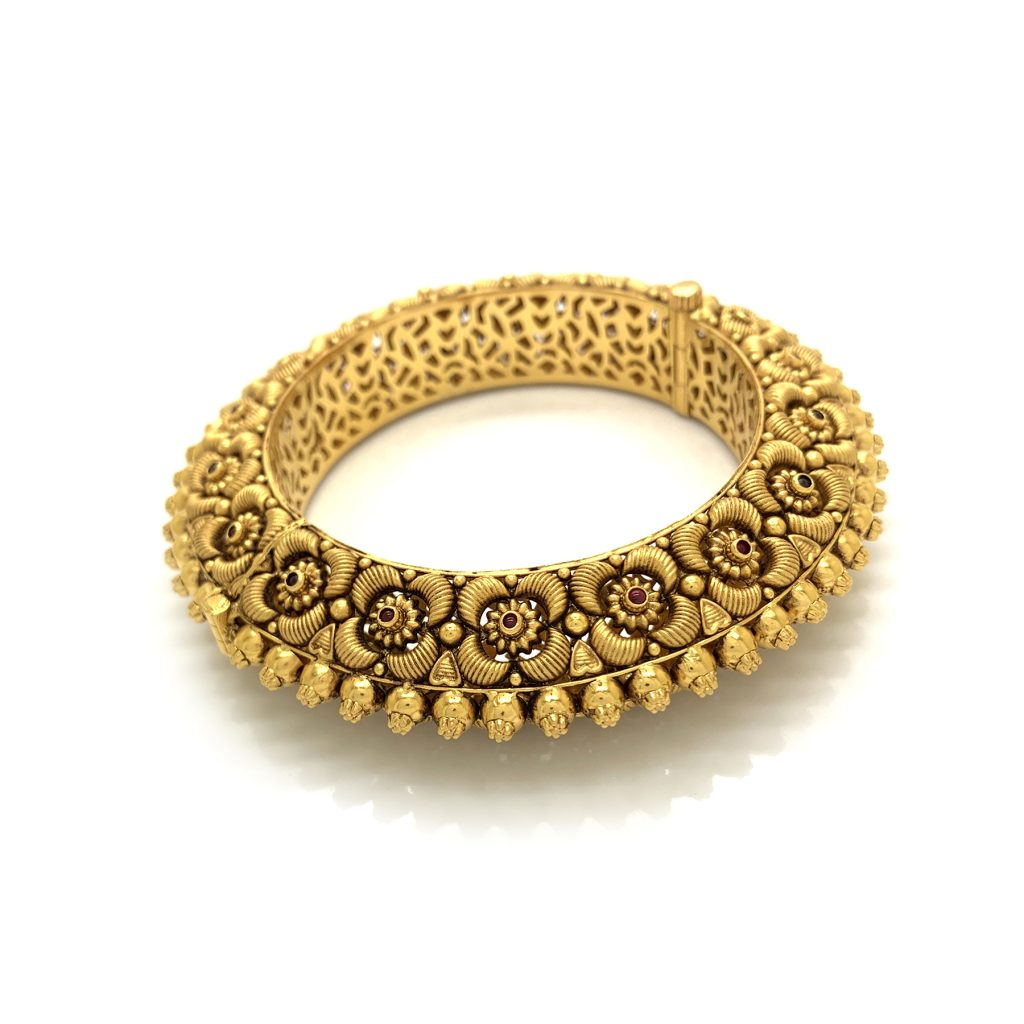 Gold Antique Bangle