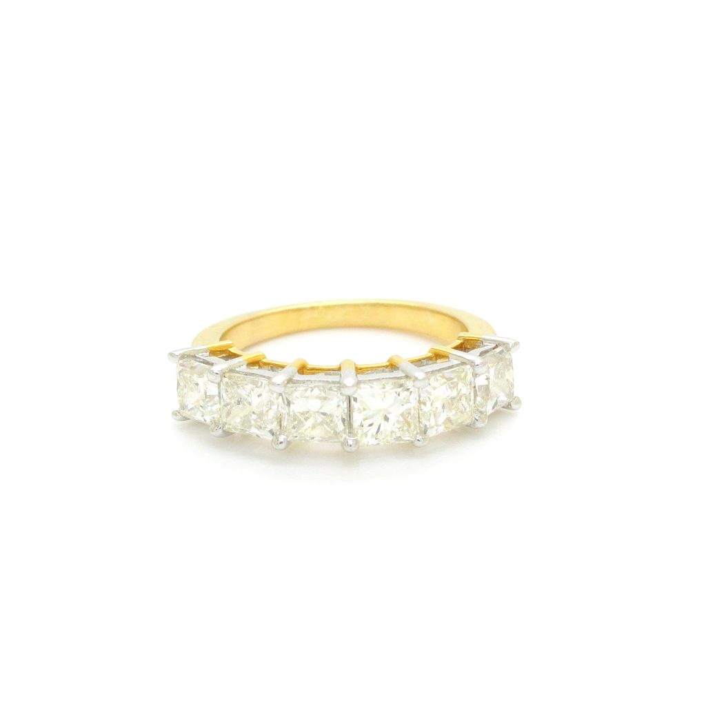 14K Gold Diamond Ring