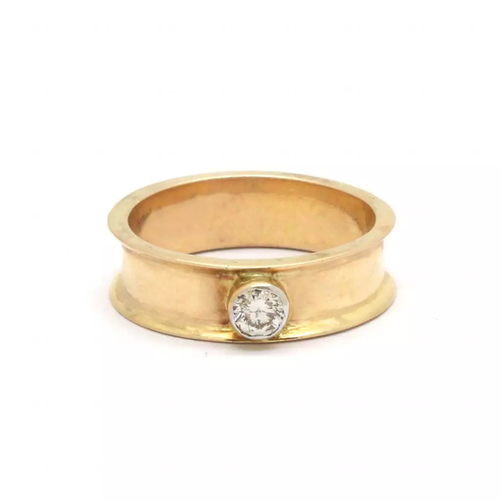 Diamond Solitaire Gents Ring