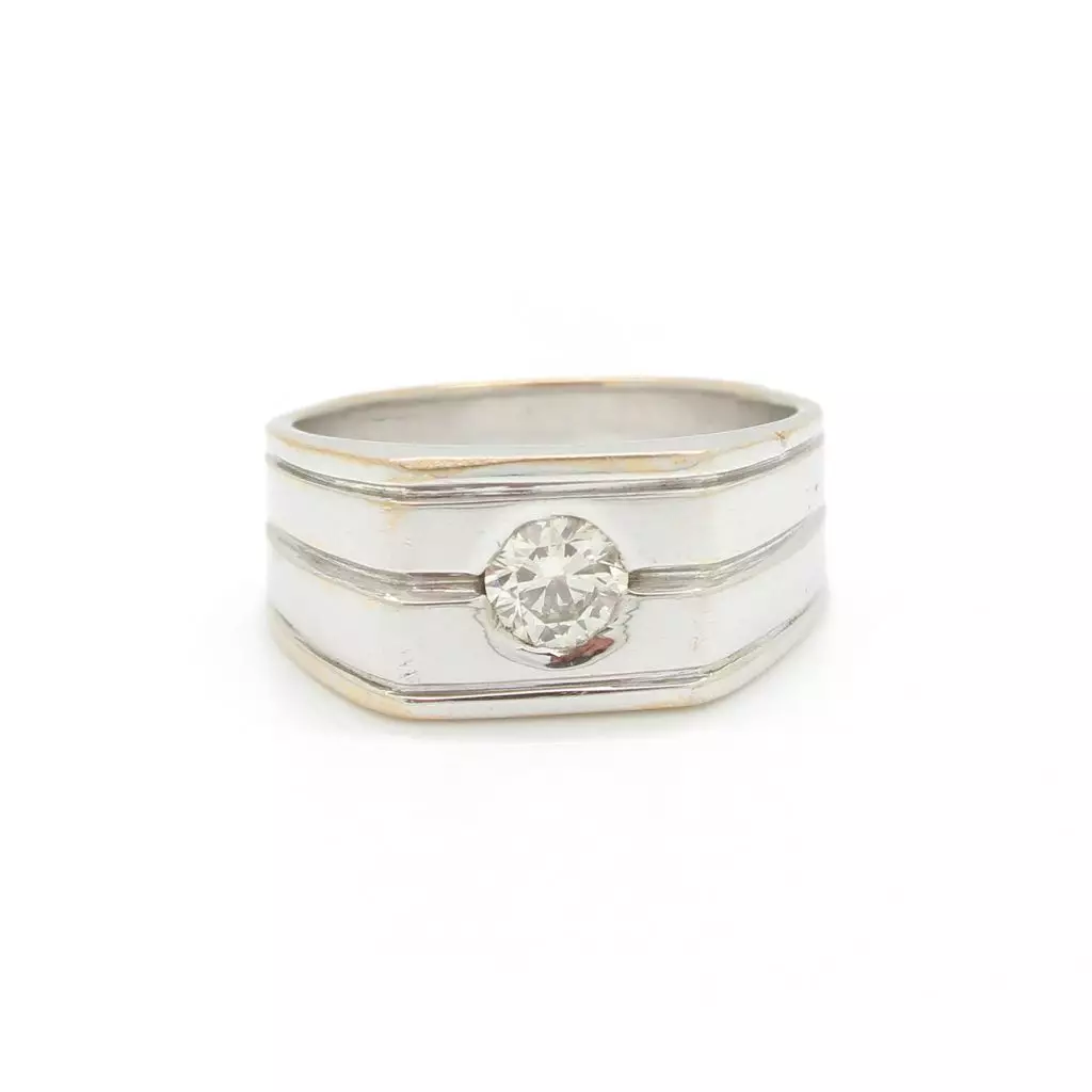 Diamond Solitaire Gents Ring