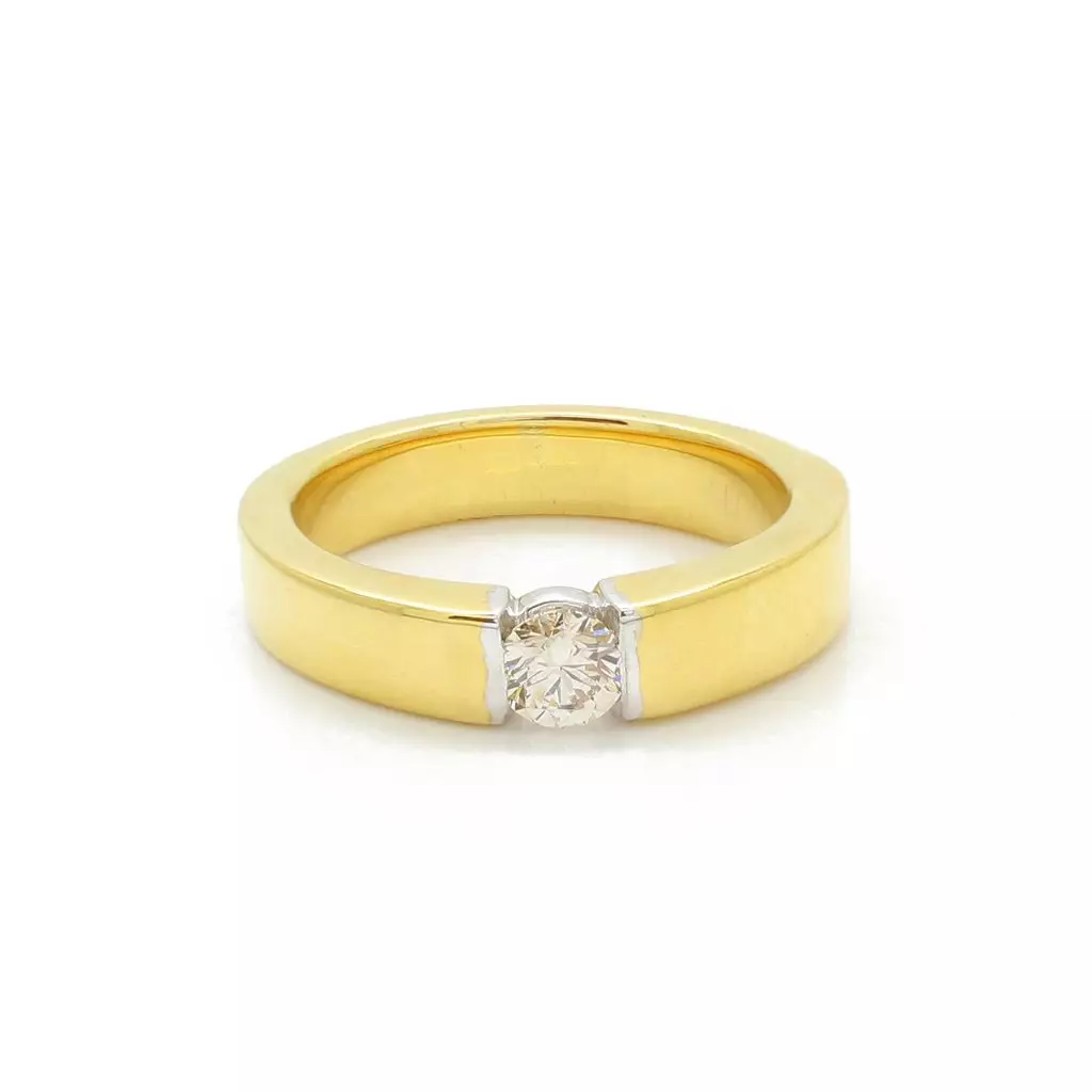 Diamond Solitaire Gents Ring