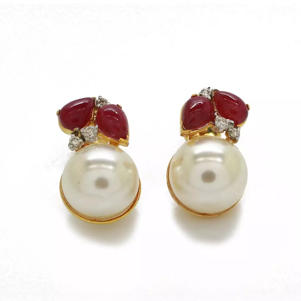 Diamond Ruby Pearl Top