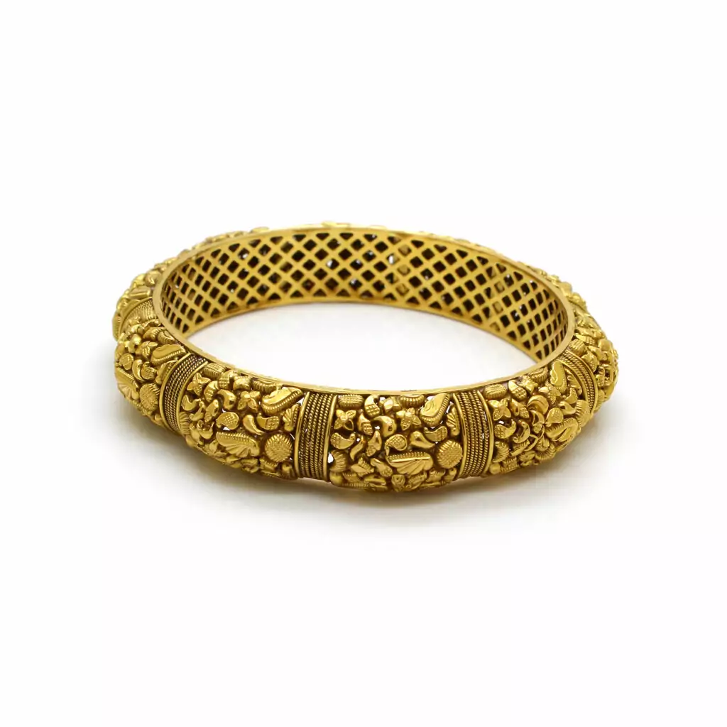 22k Gold Antique Bangle