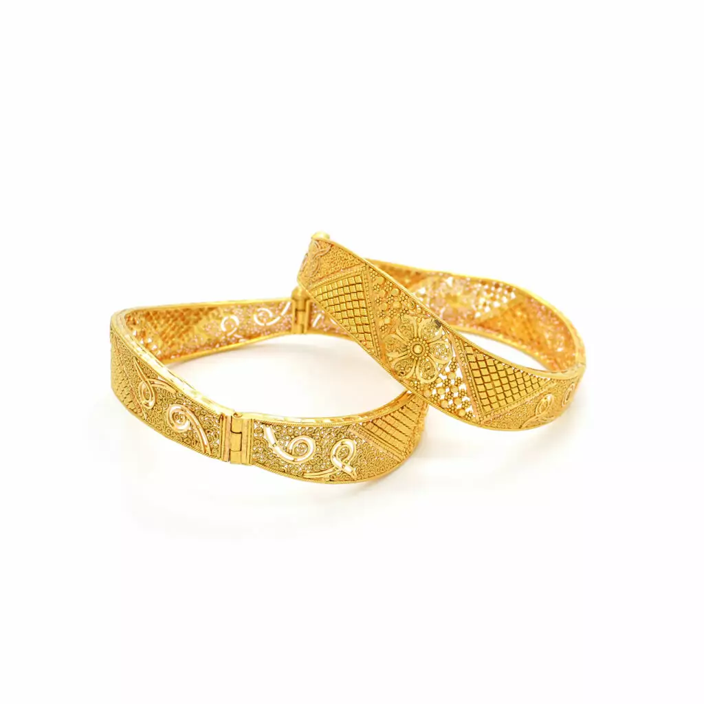 22k Gold Bangle